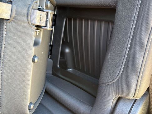 Used 2024 GMC Sierra 1500 Elevation image 23