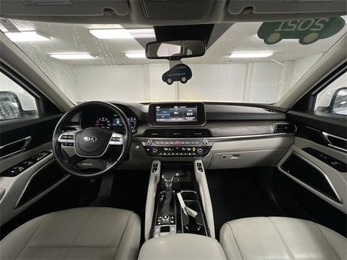Used 2021 Kia Telluride EX image 21