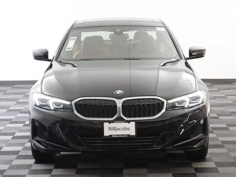 Used 2023 BMW 330i xDrive Sedan w/ Premium Package AWD/4WD image 23