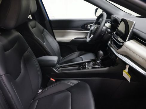 New 2026 Jeep Compass Limited AWD/4WD image 18