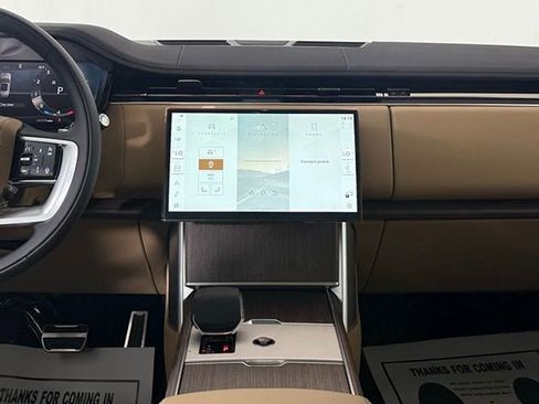 New 2026 Land Rover Range Rover SE image 24