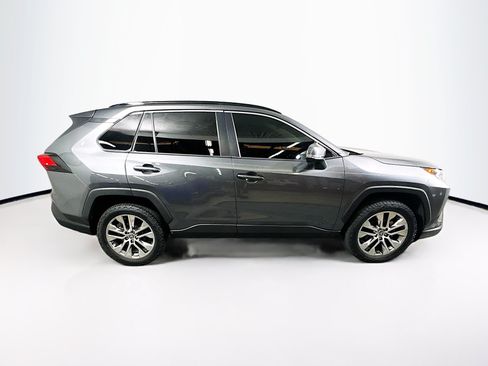 Used 2021 Toyota RAV4 XLE Premium FWD image 2