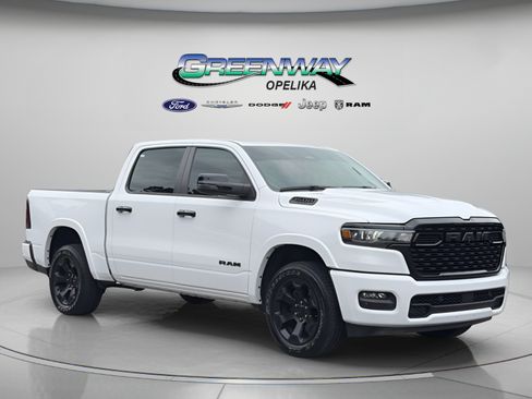 Used 2025 RAM 1500 Big Horn AWD/4WD image 2