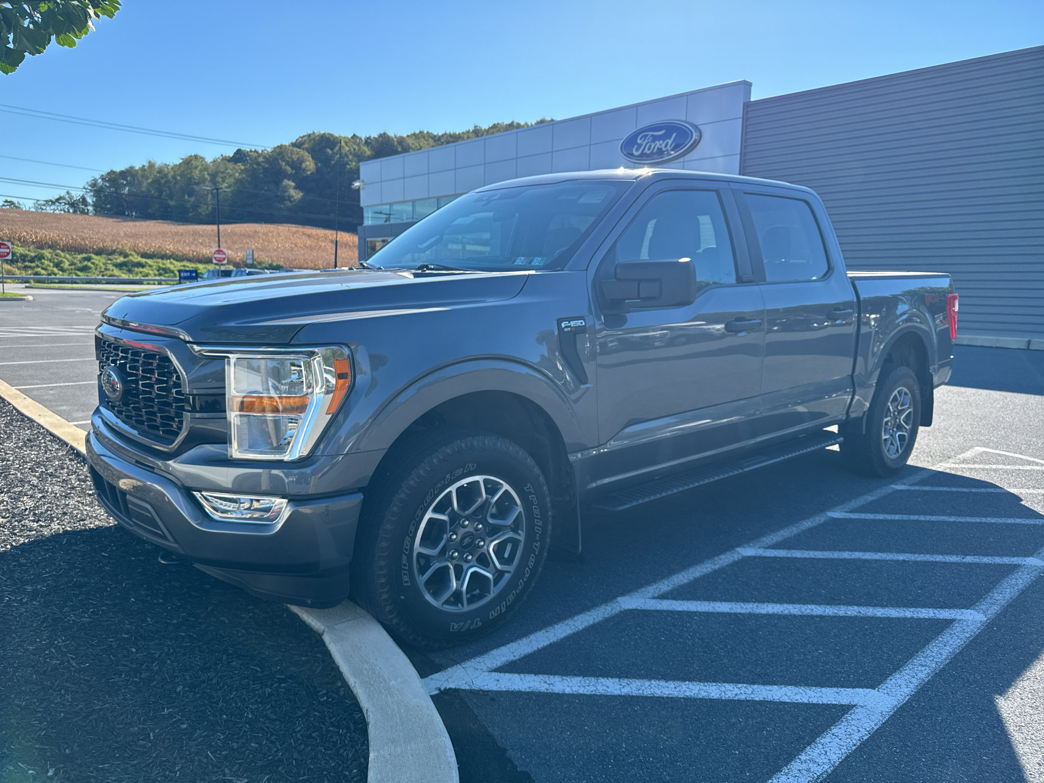 Used 2021 Ford F150 XL w/ STX Appearance Package AWD/4WD image 4