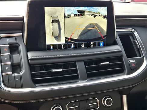 Used 2022 GMC Yukon SLT w/ SLT Premium Package image 26