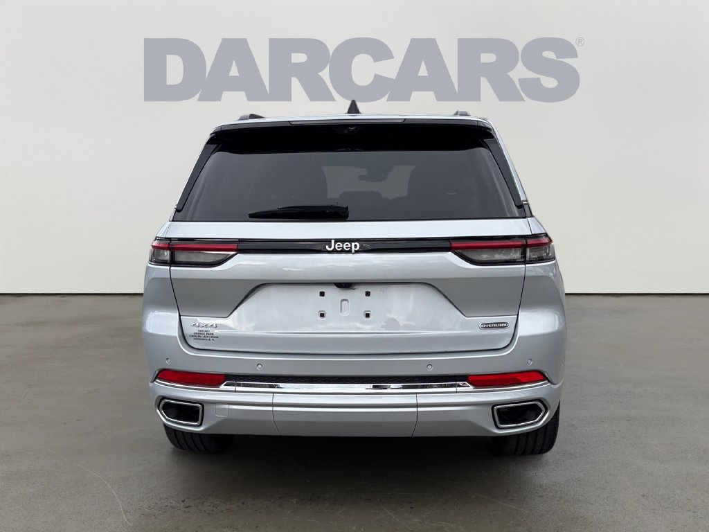 Used 2024 Jeep Grand Cherokee Overland w/ Luxury Tech Group IV AWD/4WD image 6