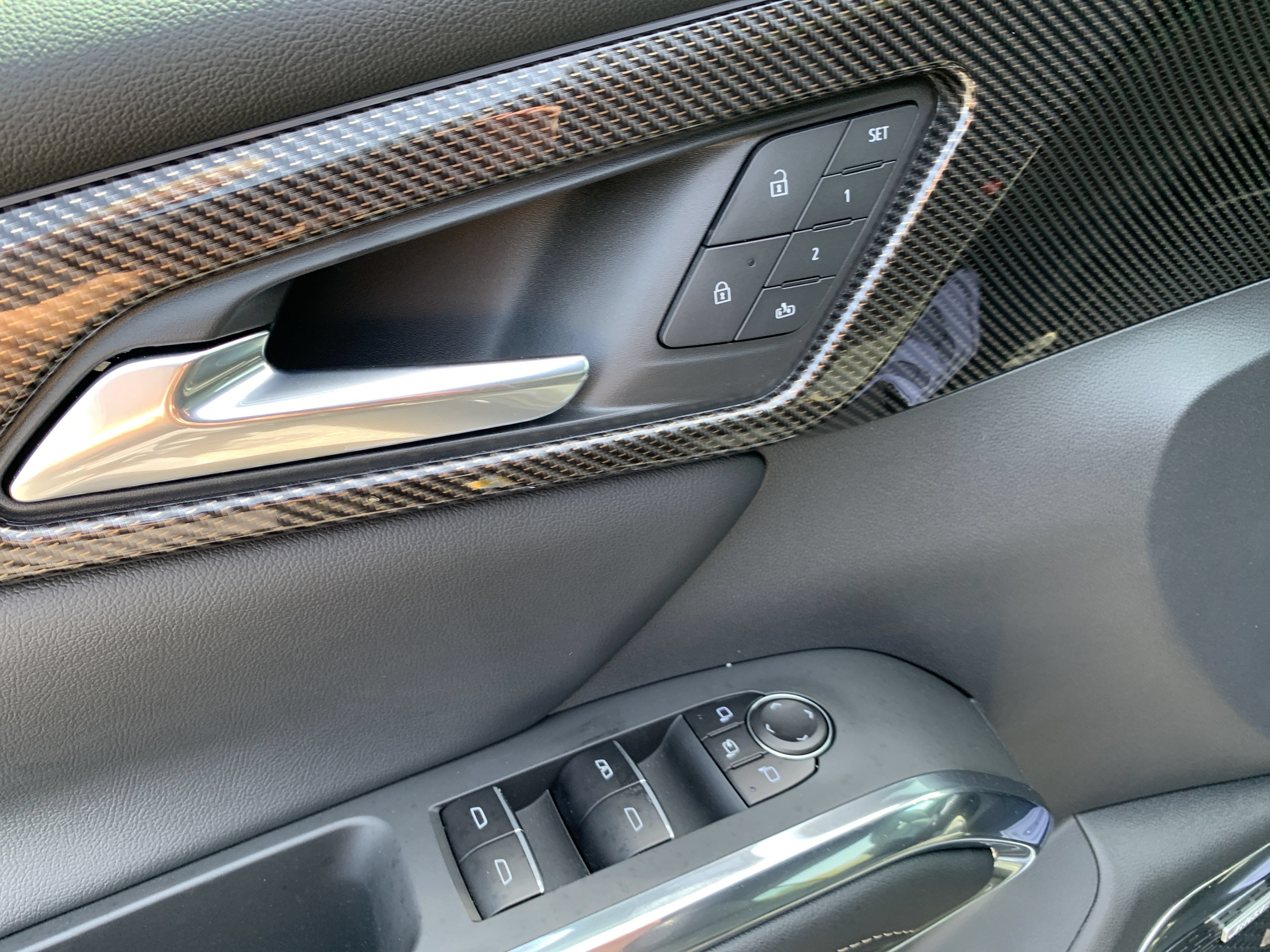 New 2025 Chevrolet Traverse High Country w/ LPO, Floor Liner Package FWD image 8