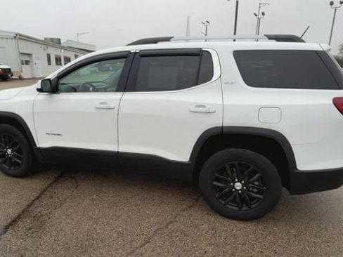 Used 2019 GMC Acadia SLT image 6