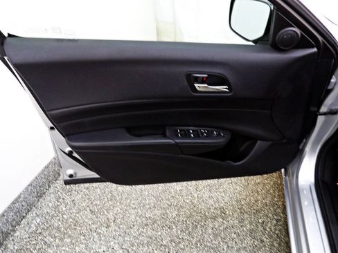 Used 2015 Acura ILX FWD image 7