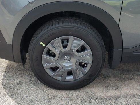 New 2026 Nissan Kicks S FWD image 11