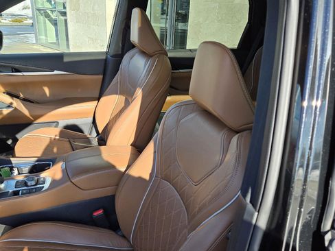 Certified 2025 INFINITI QX60 Autograph w/ Cargo Package image 7