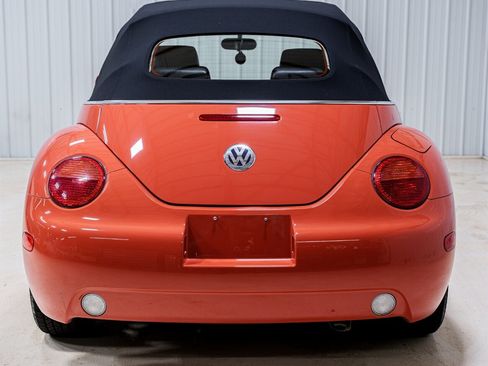 Used 2004 Volkswagen Beetle GLS FWD image 7