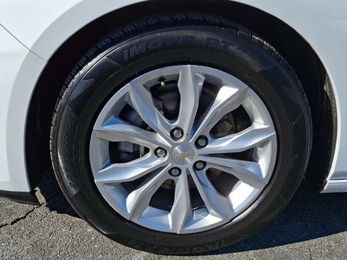 Used 2024 Chevrolet Malibu LT FWD image 9