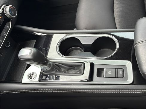 Used 2023 Nissan Altima 2.5 SV w/ SV Premium Package image 34