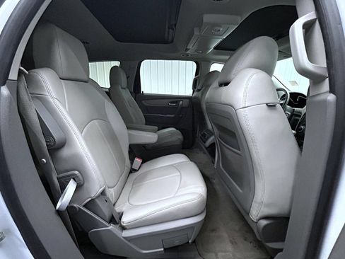 Used 2016 Chevrolet Traverse LT AWD/4WD image 18