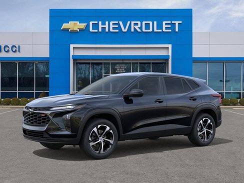 New 2026 Chevrolet Trax RS w/ Driver Confidence Package FWD image 2