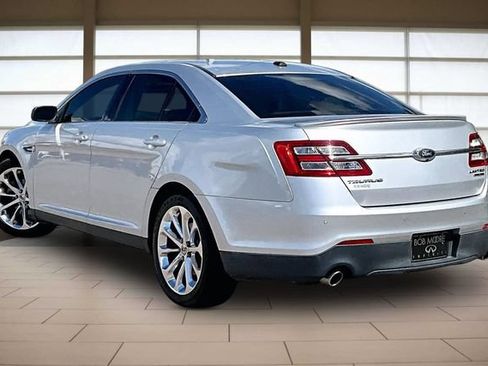 Used 2013 Ford Taurus Limited FWD image 13
