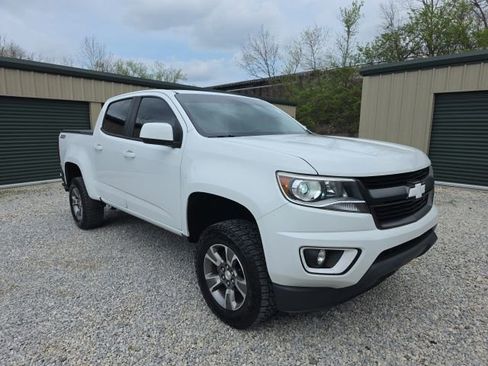 Used 2019 Chevrolet Colorado Z71 AWD/4WD image 7