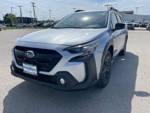 Used 2025 Subaru Outback Onyx Edition AWD/4WD image 1