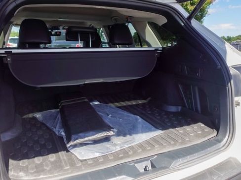 Used 2023 Subaru Outback Limited image 25