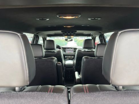 Used 2021 Dodge Durango R/T w/ Premium Interior Group image 38
