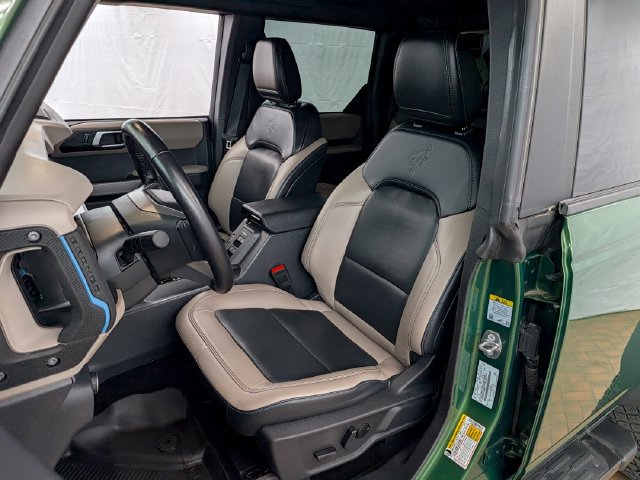 Certified 2023 Ford Bronco Wildtrak AWD/4WD image 15