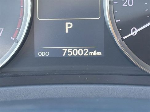 Used 2017 Lexus IS 200t 200t image 24