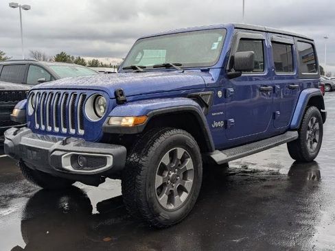 Used 2020 Jeep Wrangler Unlimited Sahara image 10