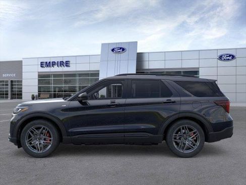 New 2026 Ford Explorer ST-Line w/ ST-Line Street Pack AWD/4WD image 3
