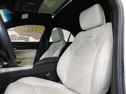 Used 2022 Cadillac CT4 Premium Luxury AWD/4WD image 36