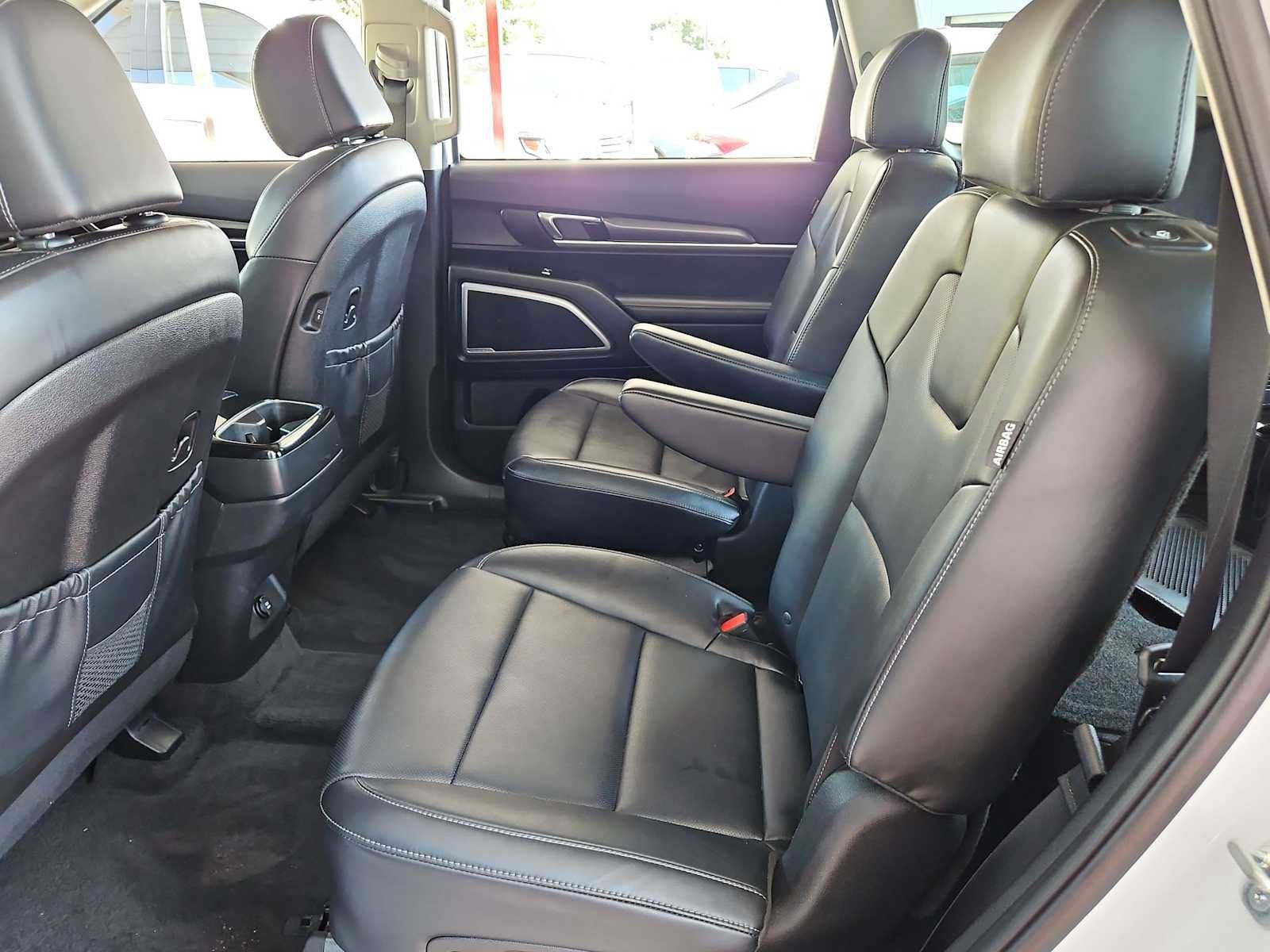 Certified 2024 Kia Telluride S w/ S Sunroof Package FWD image 19