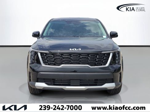 New 2026 Kia Sorento LX FWD image 2