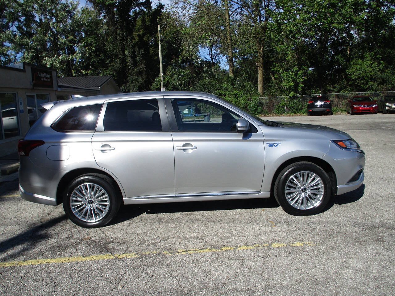 Used 2019 Mitsubishi Outlander SEL AWD/4WD image 10