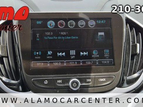Used 2017 Chevrolet Volt LT FWD image 40