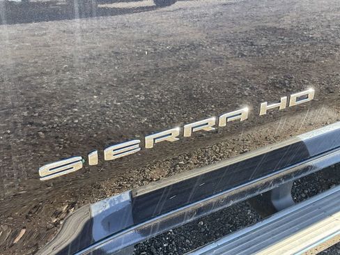 New 2025 GMC Sierra 2500 SLT w/ SLT Premium Package AWD/4WD image 30