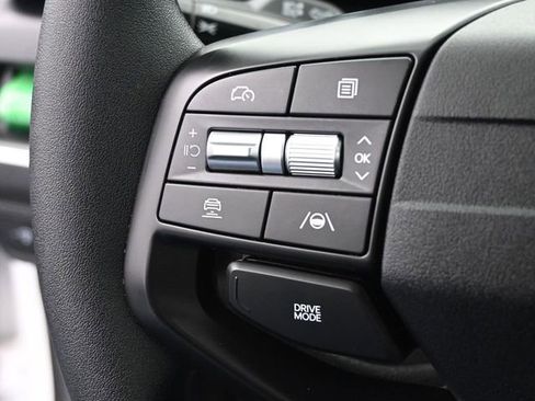 Used 2025 Kia K4 LXS image 30