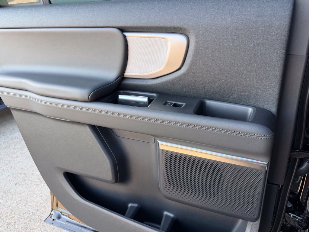 New 2026 Ford Expedition Max Active RWD image 23