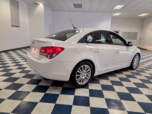 Used 2012 Chevrolet Cruze Eco FWD image 7