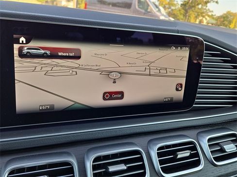 New 2025 Mercedes-Benz GLS 580 4MATIC image 13