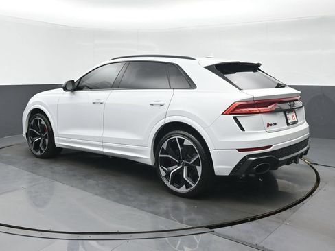 Used 2023 Audi RS Q8 AWD/4WD image 5