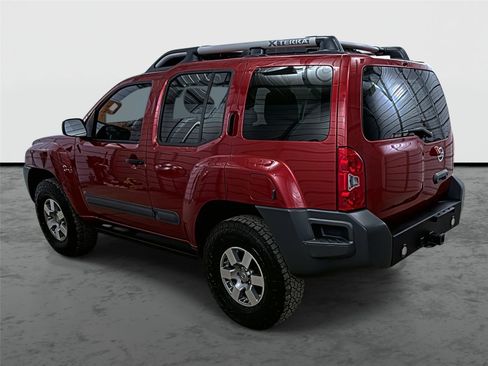 Used 2013 Nissan Xterra PRO-4X w/ Pro-4x Leather Pkg image 2