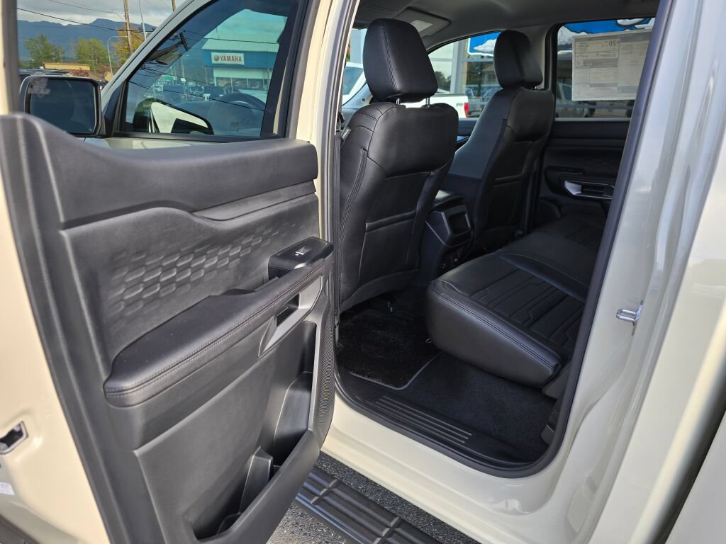 New 2026 Ford Ranger Lariat w/ FX4 Off-Road Package AWD/4WD image 8