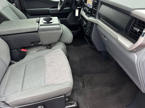 Used 2023 Ford F150 XLT image 15
