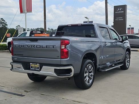 Used 2022 Chevrolet Silverado 1500 LT w/ LPO, Dark Essentials Package image 5