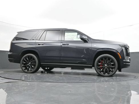 Used 2025 Cadillac Escalade Sport Platinum AWD/4WD image 48