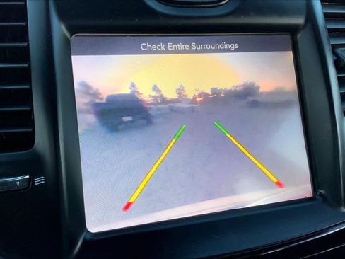 Used 2015 Chrysler 300 S image 25