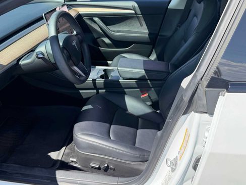 Used 2023 Tesla Model 3 Standard Range RWD image 22
