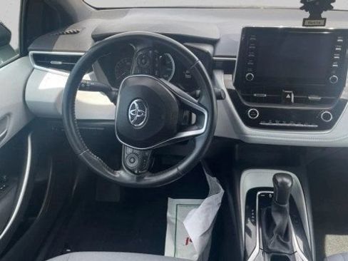 Used 2020 Toyota Corolla SE FWD image 20