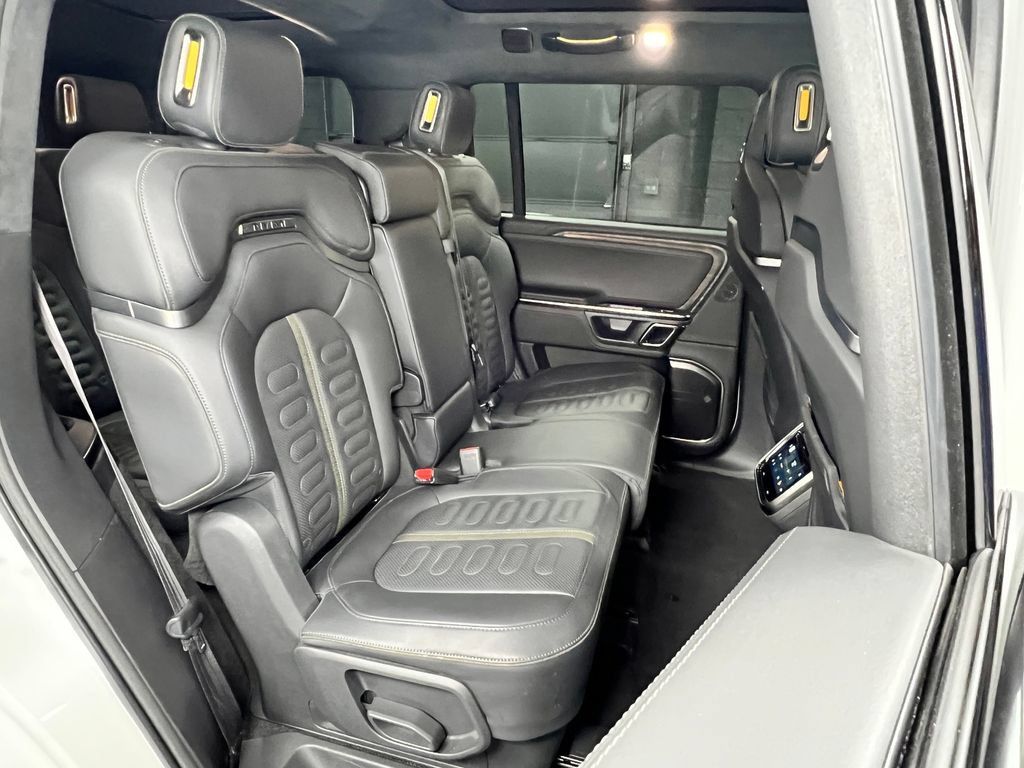 Used 2023 Rivian R1S Adventure Quad AWD/4WD image 18