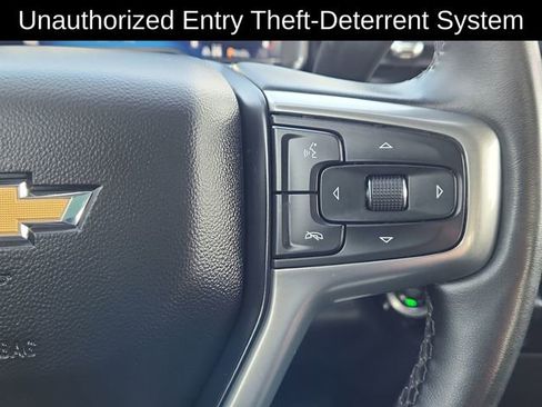 Used 2025 Chevrolet Silverado 2500 LT w/ Convenience Package image 40